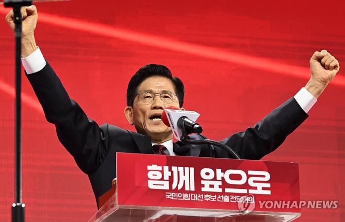 김문수, 당심 압도하며 국민의힘 대선후보 확정 기사 이미지