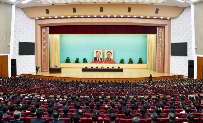 [북한 돋보기] 북한 ‘조국해방 80돌’ 중앙연구토론회 개최 기사 이미지