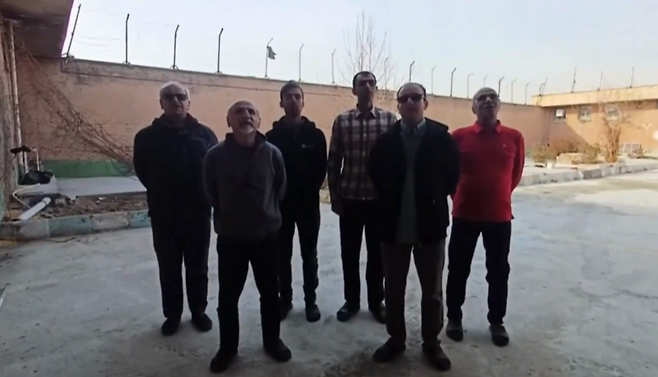 [사설] “폭군의 왕좌는 무너질 것”