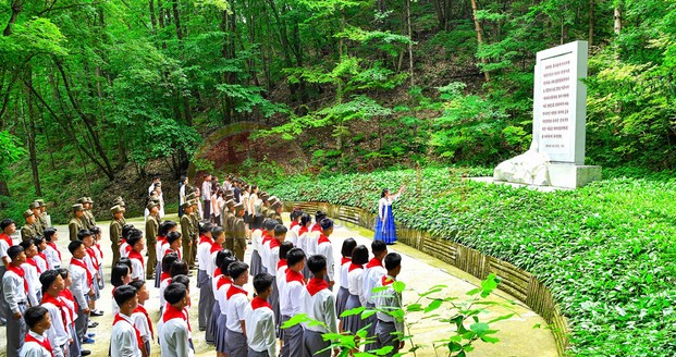 [북한 돋보기] 정전협정을 ‘항복서’로 둔갑시킨 북한의 전승 신화