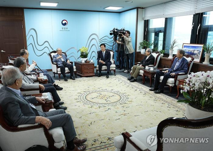 [자유시대] ‘북한’이든 ‘조선’이든, 본질은 ‘자유’와 ‘해방’이다