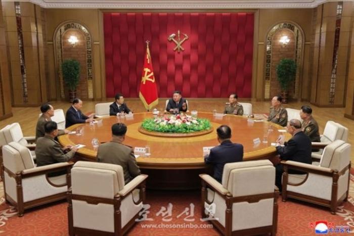 [북한의 오늘] 북한, 국방상 전격 교체·박정천 재등장