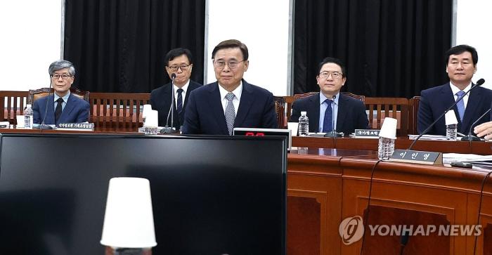 [사설] 공무원 국정원과 전사 국정원