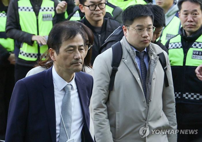 [송준호 칼럼] 구국의 결단 : 대통령, 특검, 대법원장 그리고 국민