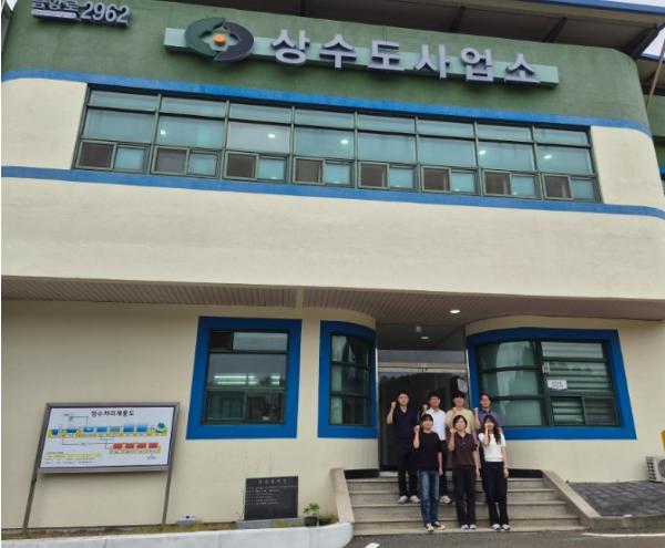 영동군 상수도사업소 직원 6명, 정수시설운영관리사·상수도 관망시설 운영관리사 자격 취득
