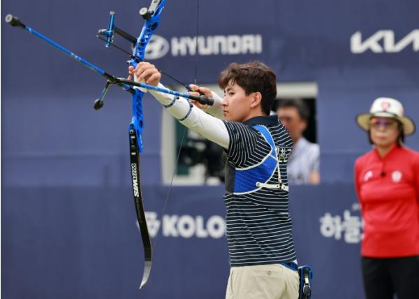 예천군청 김제덕 선수, 2026 현대양궁월드컵 4차 대회 단체전 금메달·개인전 동메달 쾌거