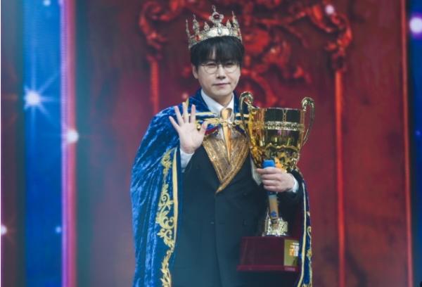 TV CHOSUN [금타는 금요일] 안성훈, 첫 녹화부터 열정 활활! '반려 MC 되겠다' 선언