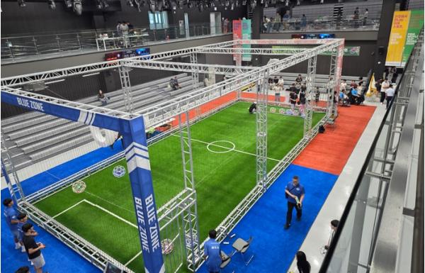 전주시, ‘드론축구 초등학생 체험 프로그램’ 순항